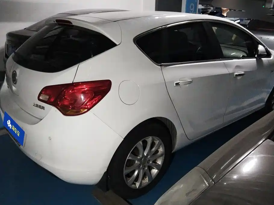 Фото 3 - Buick Excelle