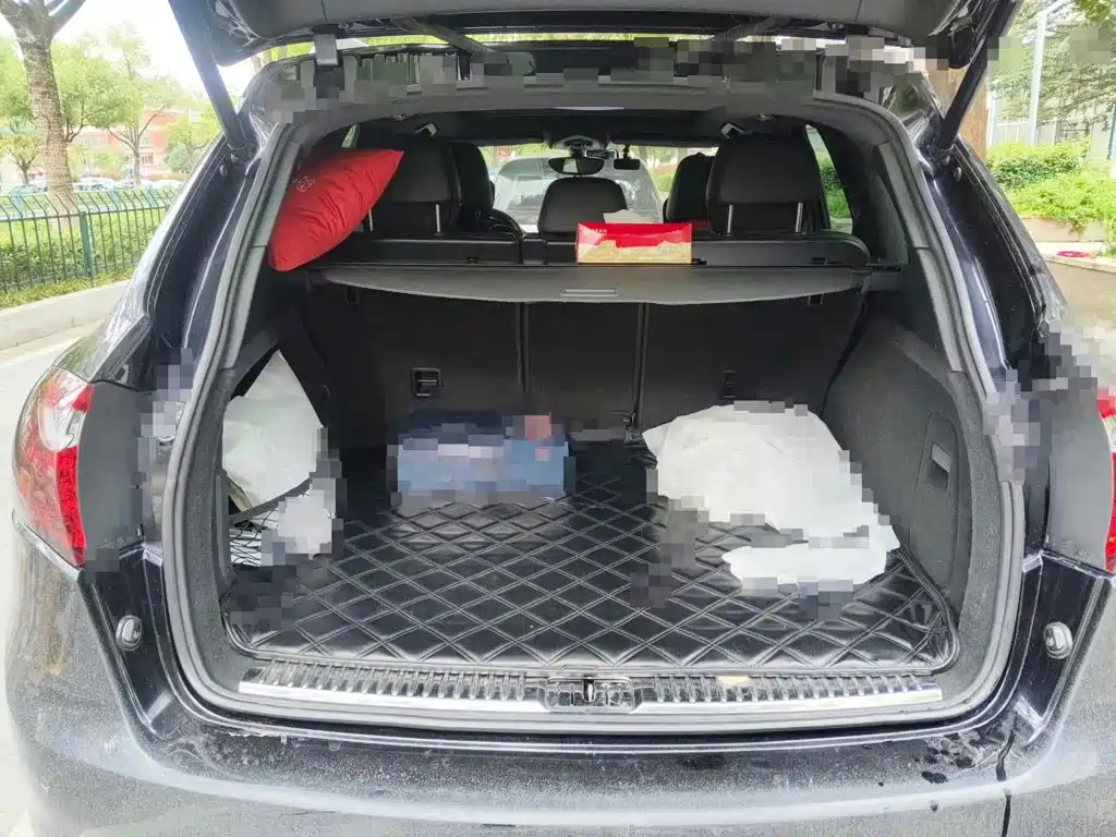 Photo 13 - Porsche Cayenne