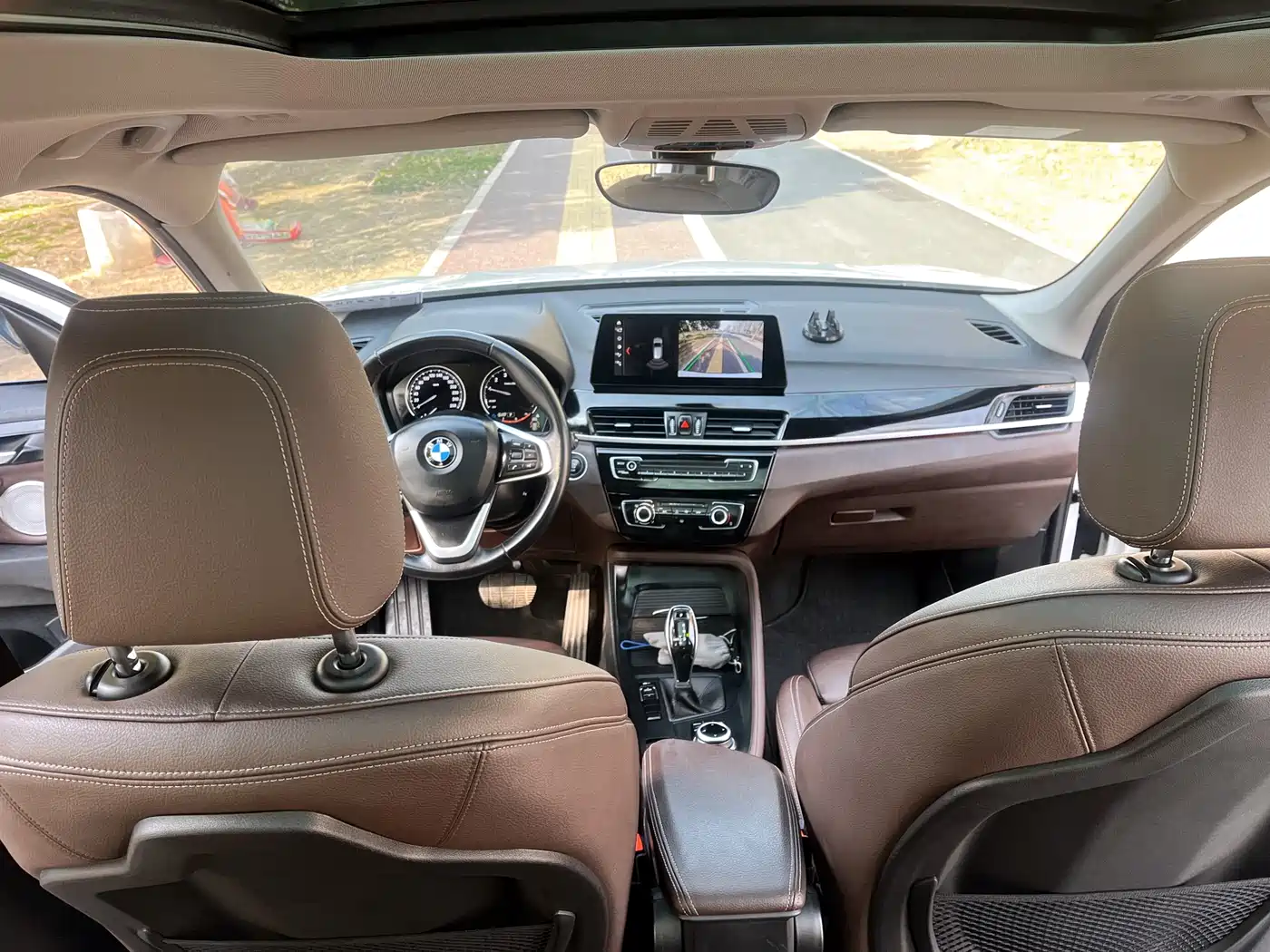 BMW X1 2022 sDrive20Li Fashion фото 14