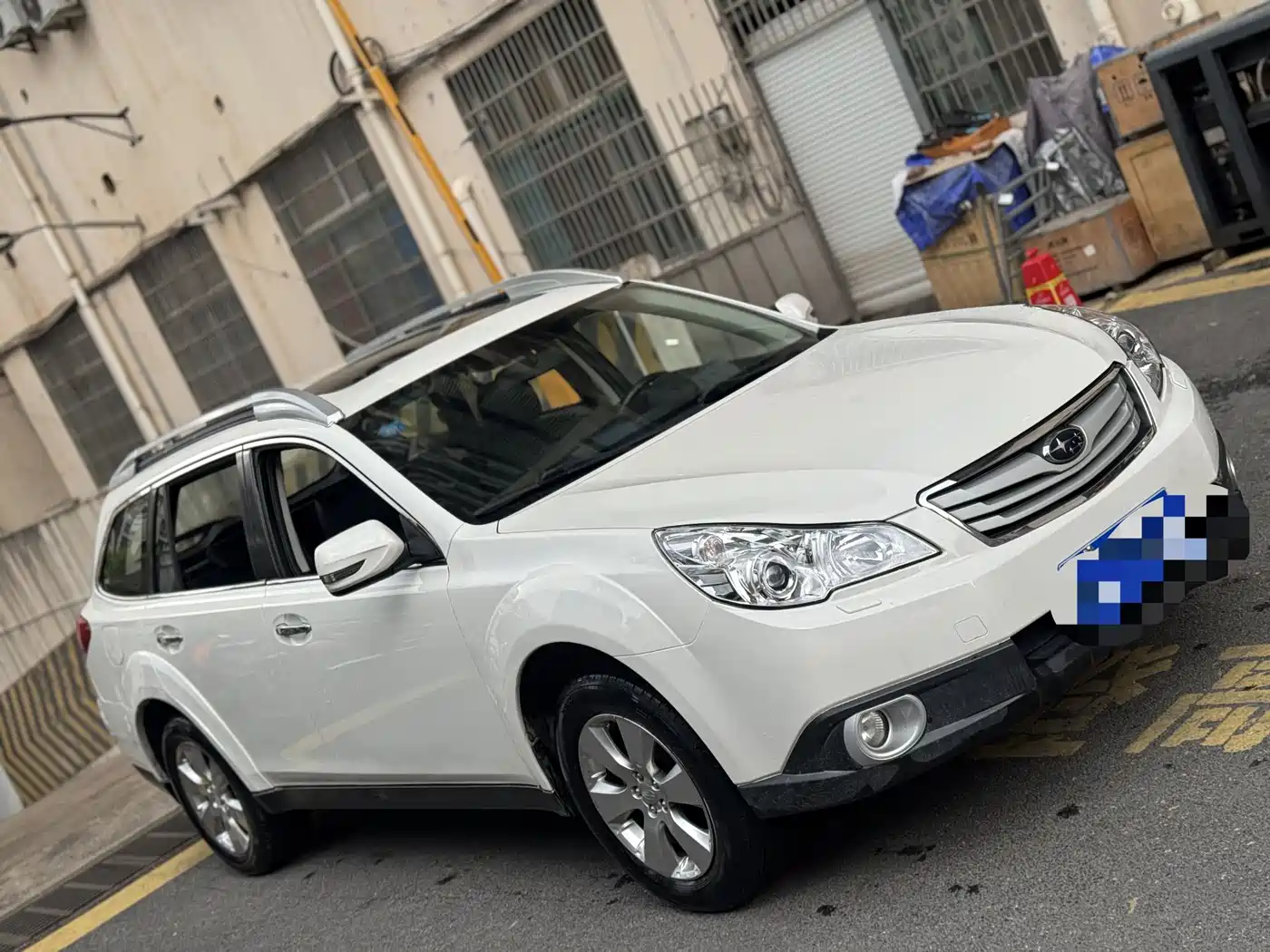 Subaru Outback 2011 2.5i Luxury Navigation Edition фото 2