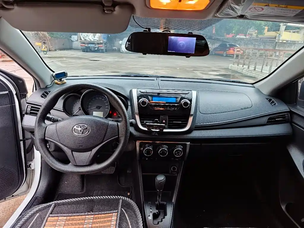 Фото 8 - Toyota Vios FS