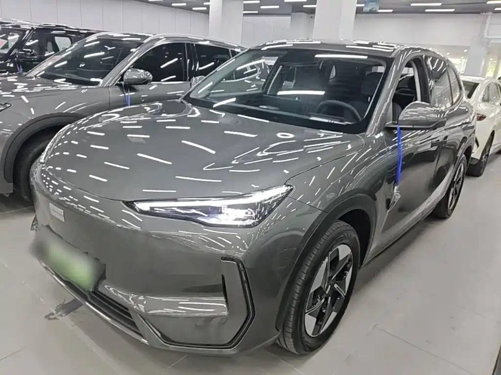 Фото 1 - Geely Galaxy Galaxy E5
