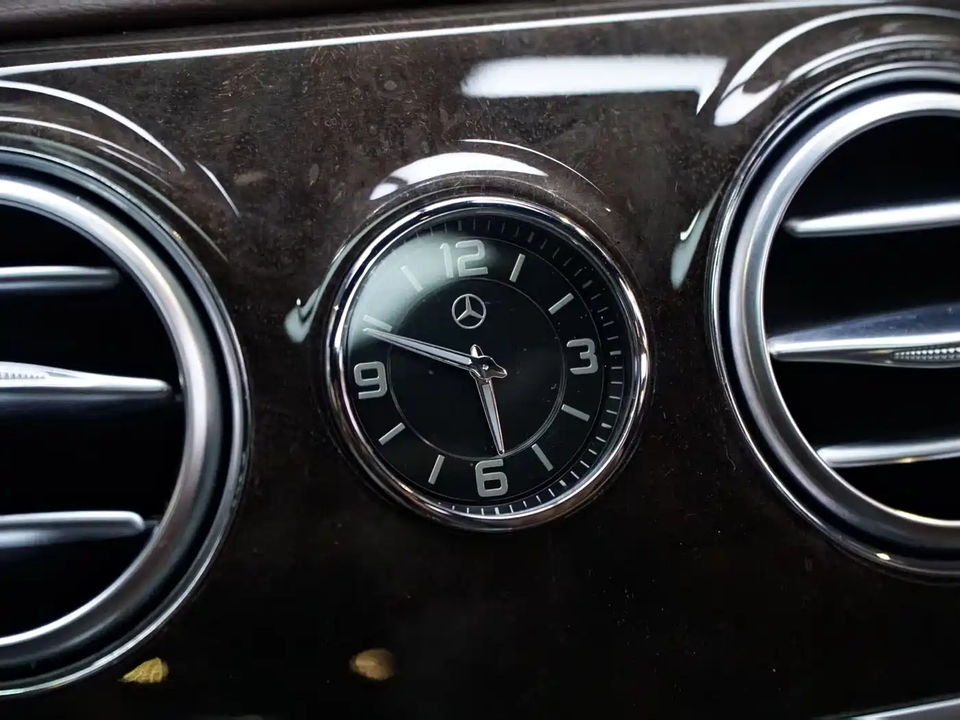 Mercedes-Benz S-Class 2020 S 350 L Premium Edition Collector's Version фото 17