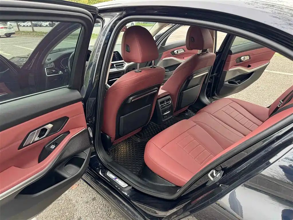 BMW 3 Series 2021 320Li M Sport Package фото 15