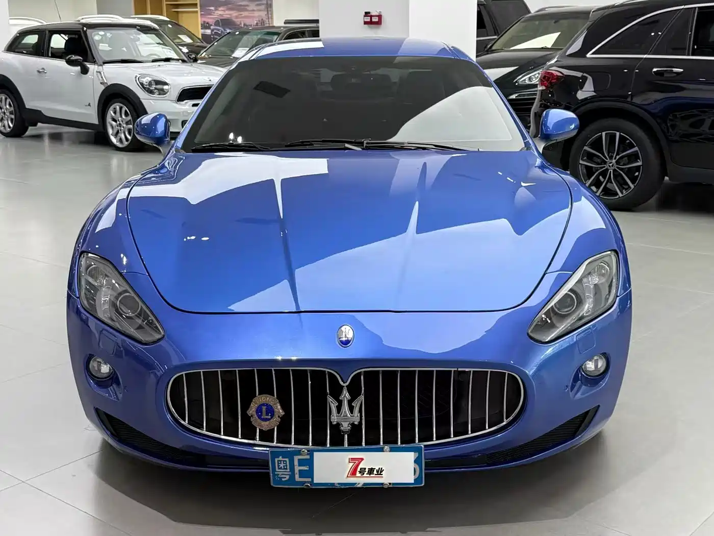 Maserati GranTurismo 2015 2007 4.2L Standard