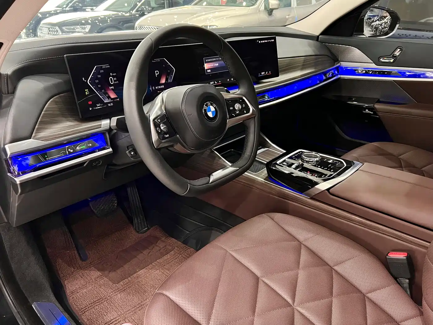 BMW 7-SERIES