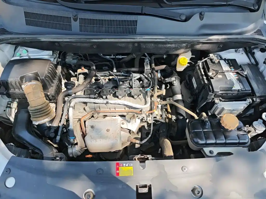 Baojun 730 2019 2019 1.5T CVT Fashion 7-Seater China V