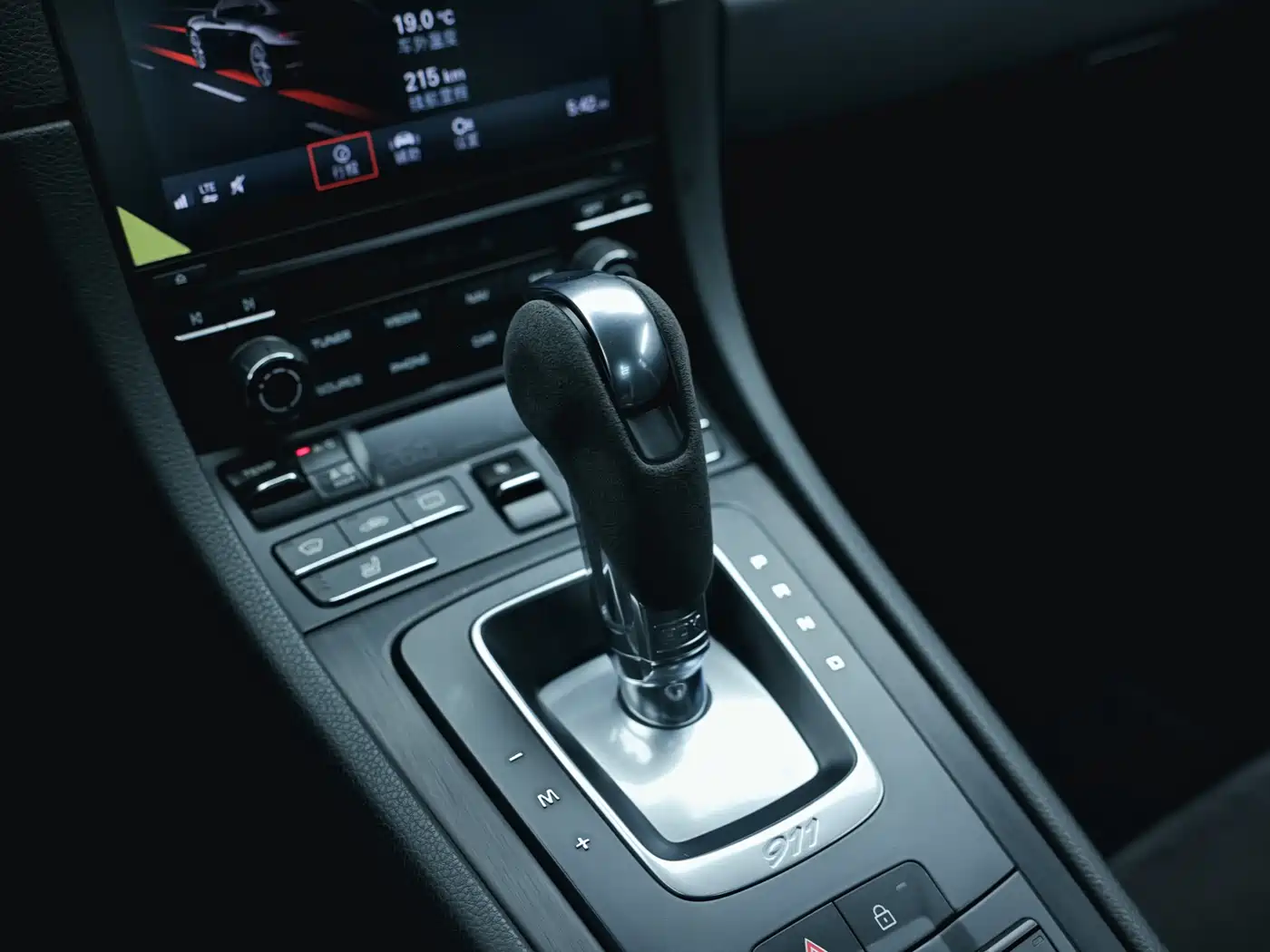 Porsche 911 2017 Carrera GTS 3.0T фото 11