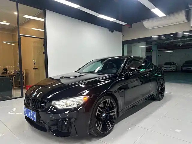 BMW M4