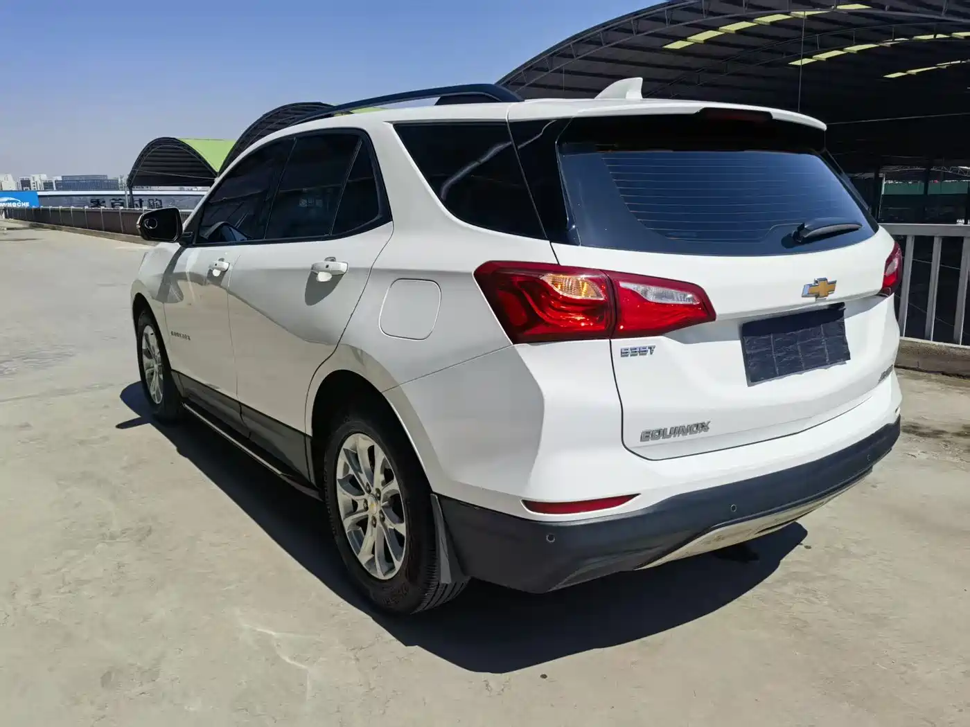 Chevrolet Equinox 2018 535T Automatic Galloping Edition фото 4