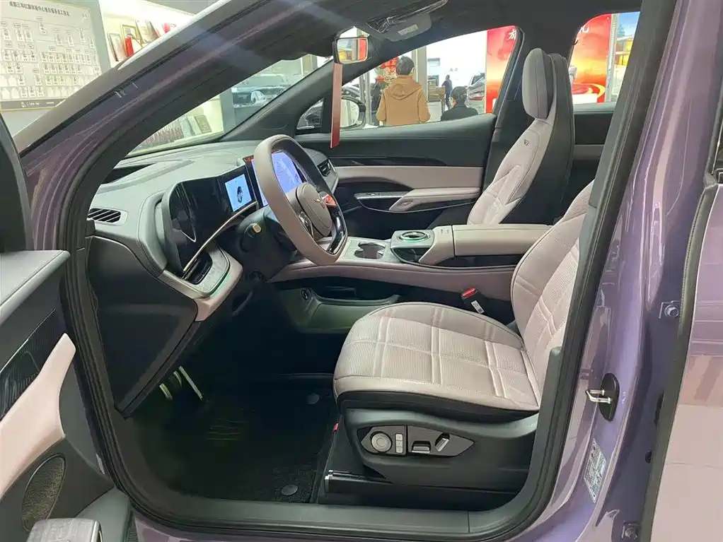 Hongqi HONGQI TIANGONG 08