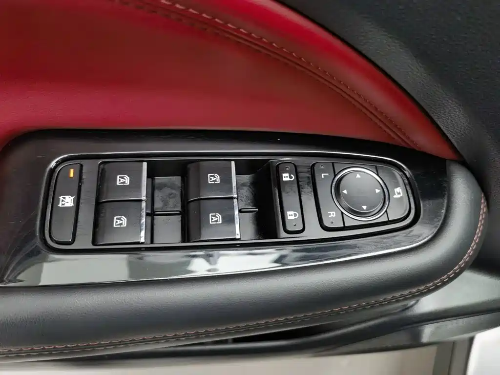 GAC Trumpchi Trumpchi GS4 PLUS 2021 2021 390T Automatic Nebula Edition