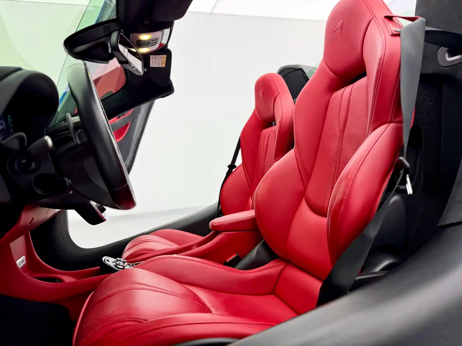 صورة 8 - McLaren 570