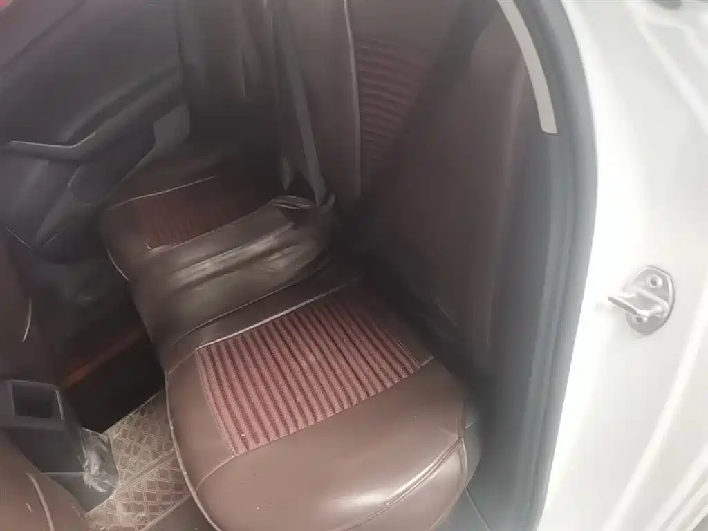 Volkswagen Lavida 2023 New Sharp 1.5L Auto Premium Edition фото 24