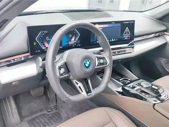 BMW i5 2026 2025 eDrive 35L M Sport Package