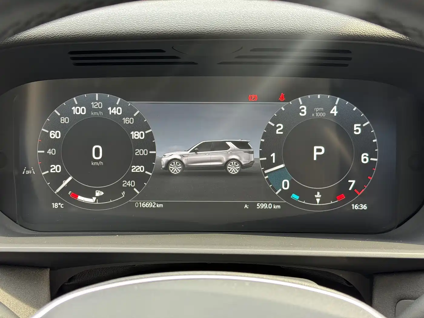 Land Rover Discovery 2024 Model 360PS S фото 7