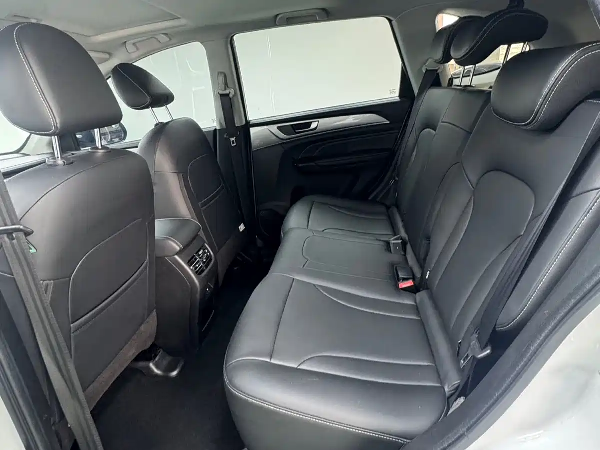 Haval M6 2021 PLUS 1.5T DCT Luxury Smart Connect фото 10