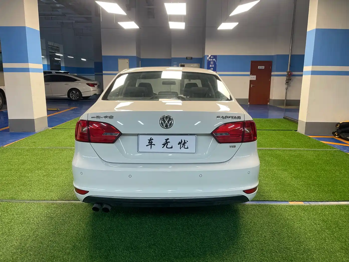 Volkswagen Sagitar 2014 1.4TSI Automatic Luxury фото 29