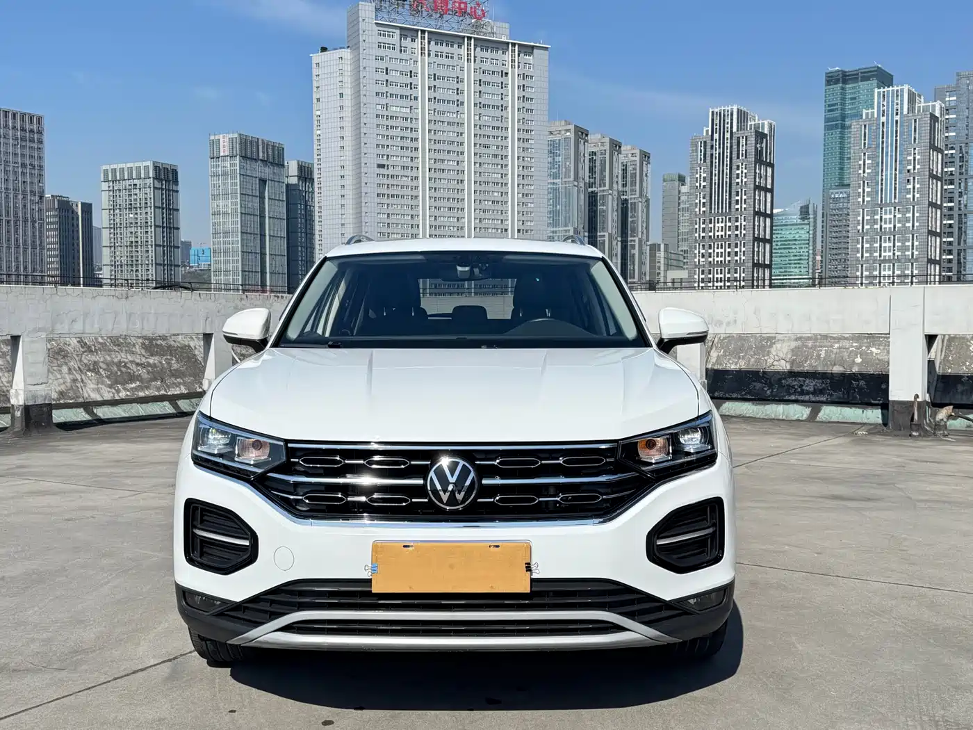 Volkswagen Tayron 2022 330TSI 2WD Luxury Smart Connect Plus фото 2