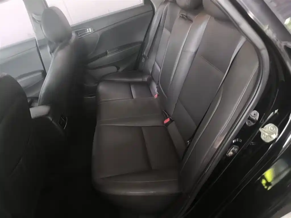 Hyundai Mistra 2014 1.8L Auto Smart GLS фото 17
