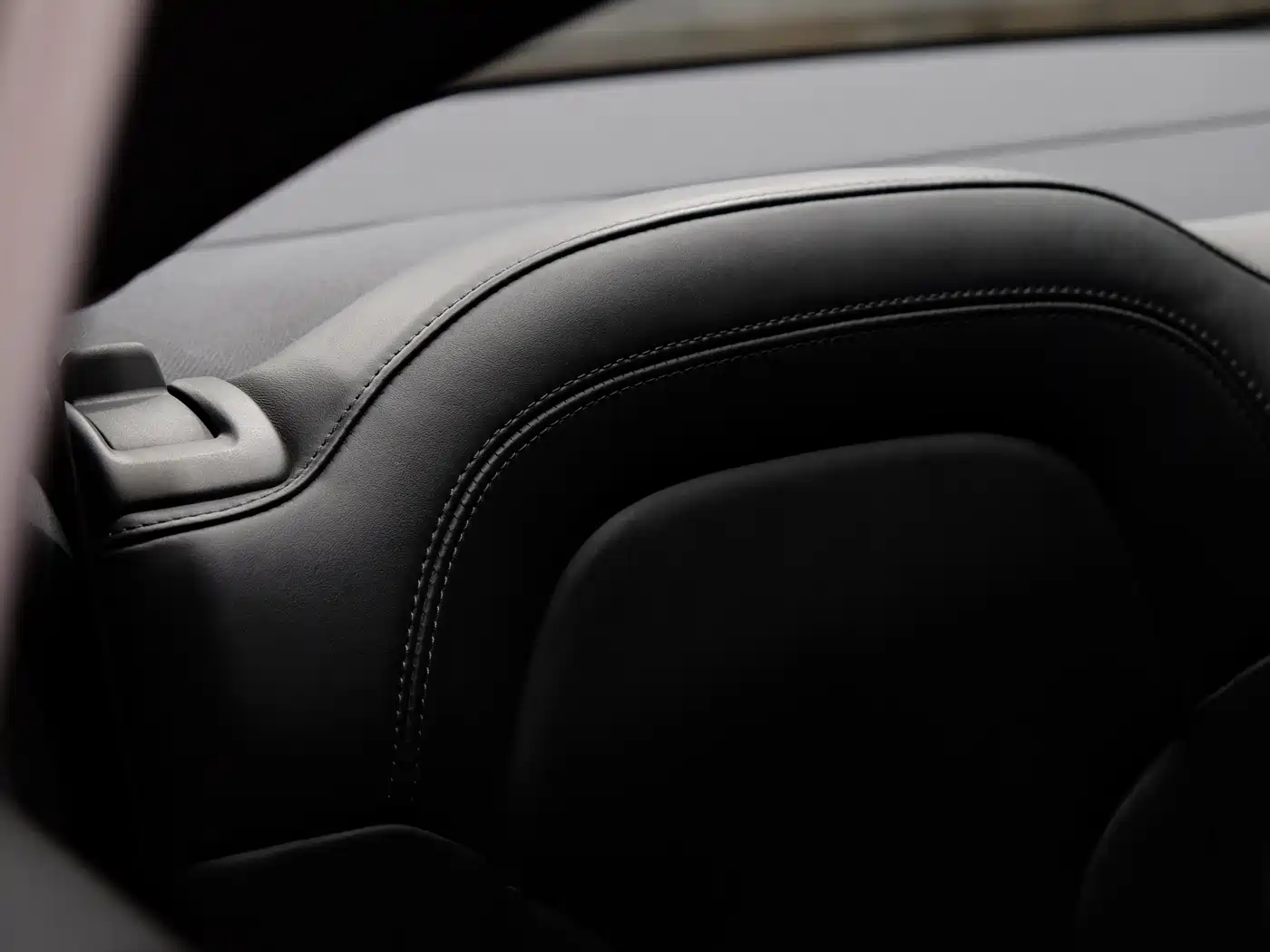 Audi TT 2008 Model TT Coupe 2.0TFSI фото 17