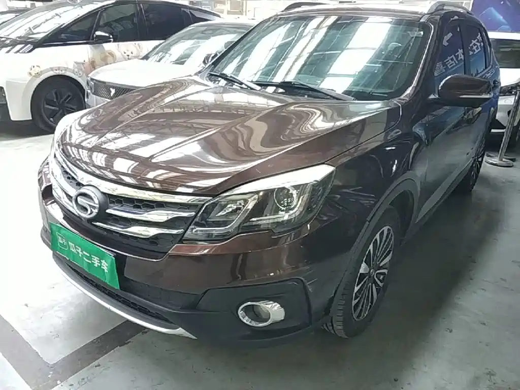 GAC Trumpchi Trumpchi GS5 Super 2015 — пригон из Китая
