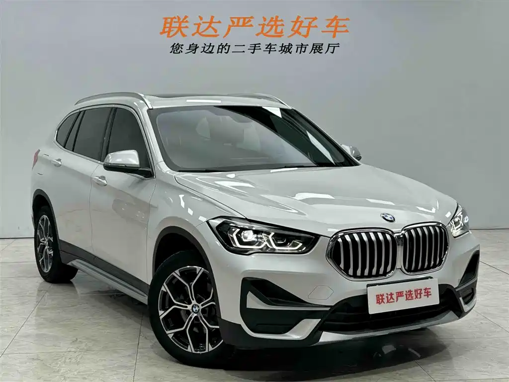 BMW X1 2022 sDrive20Li Fashion фото 23