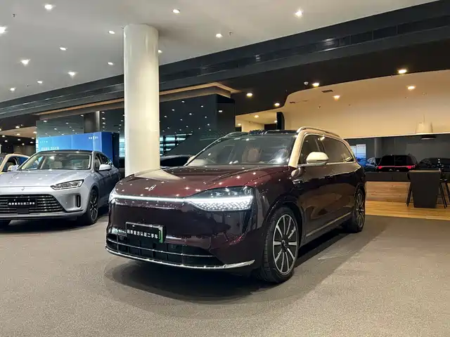 AITO M9 Последовательный гибрид, Ultra, 52kWh, 5 мест, (192, -лучевой лидар