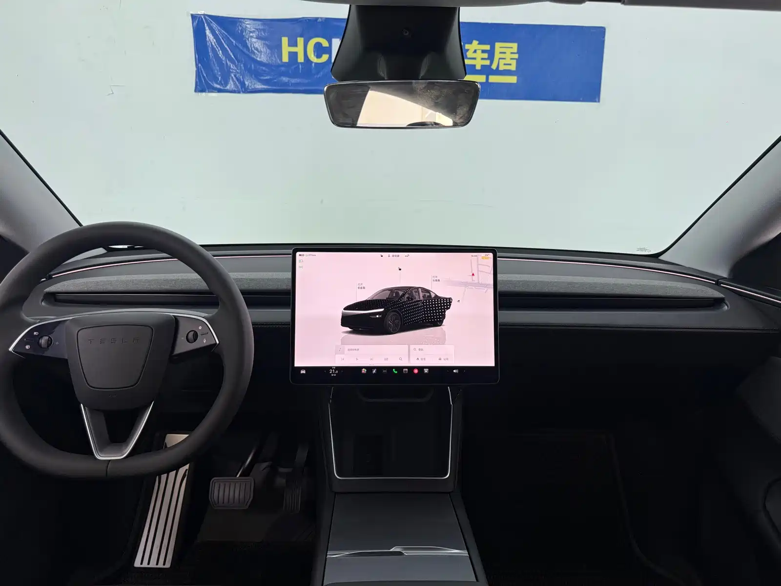 Фото 11 - Tesla Model Y