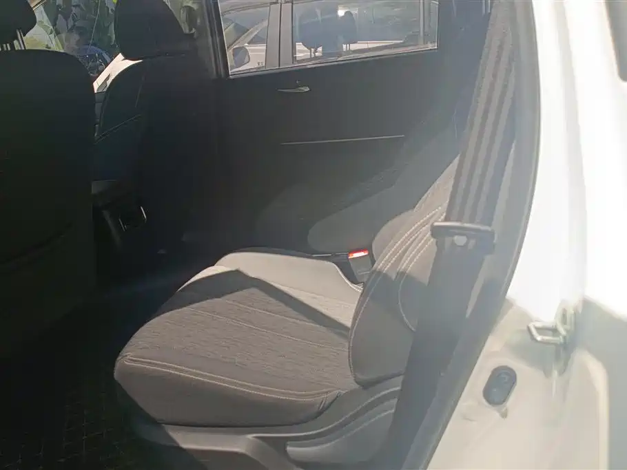 GAC TRUMPCHI TRUMPCHI M6