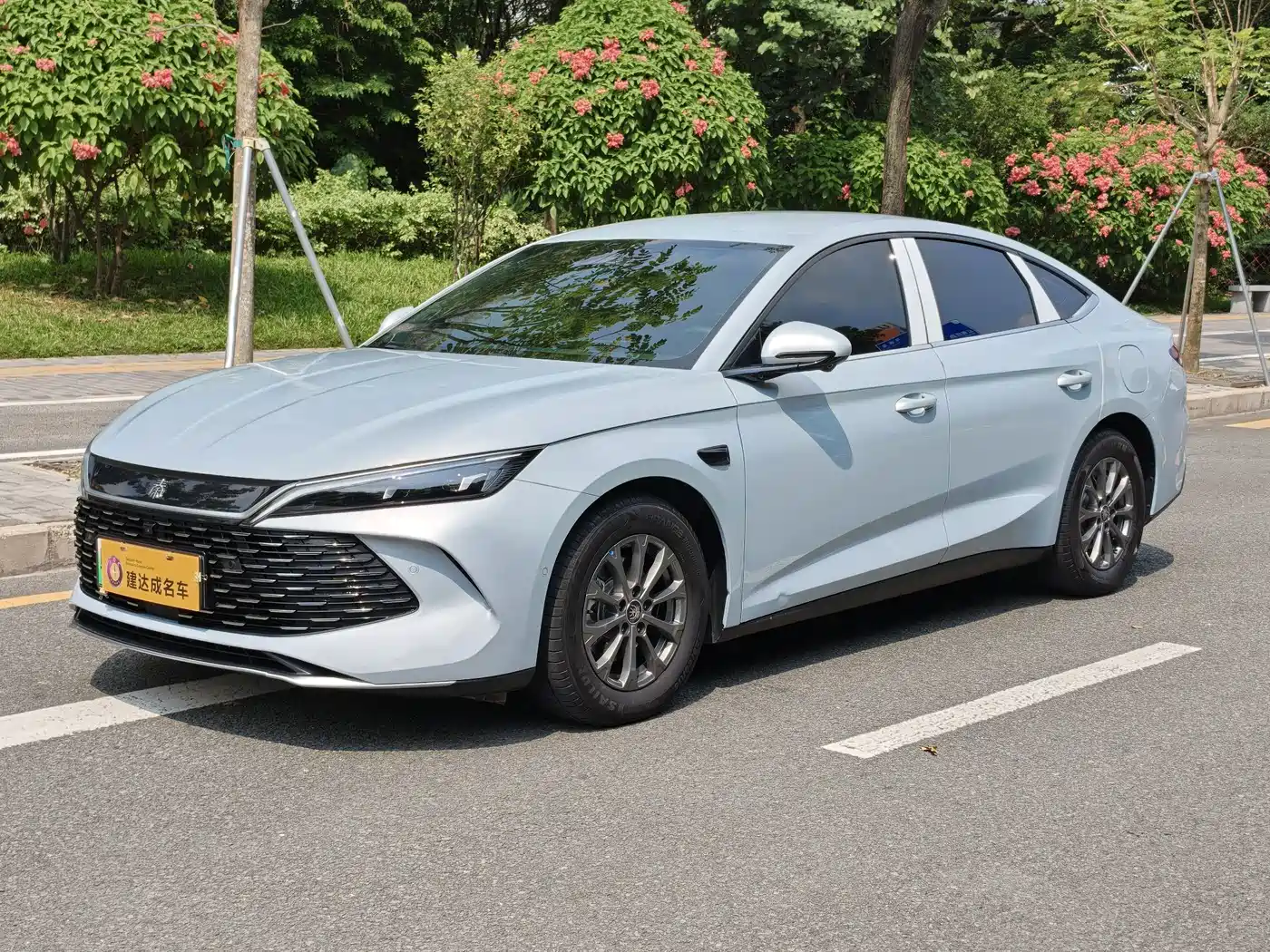 BYD Qin L 2025 — пригон из Китая