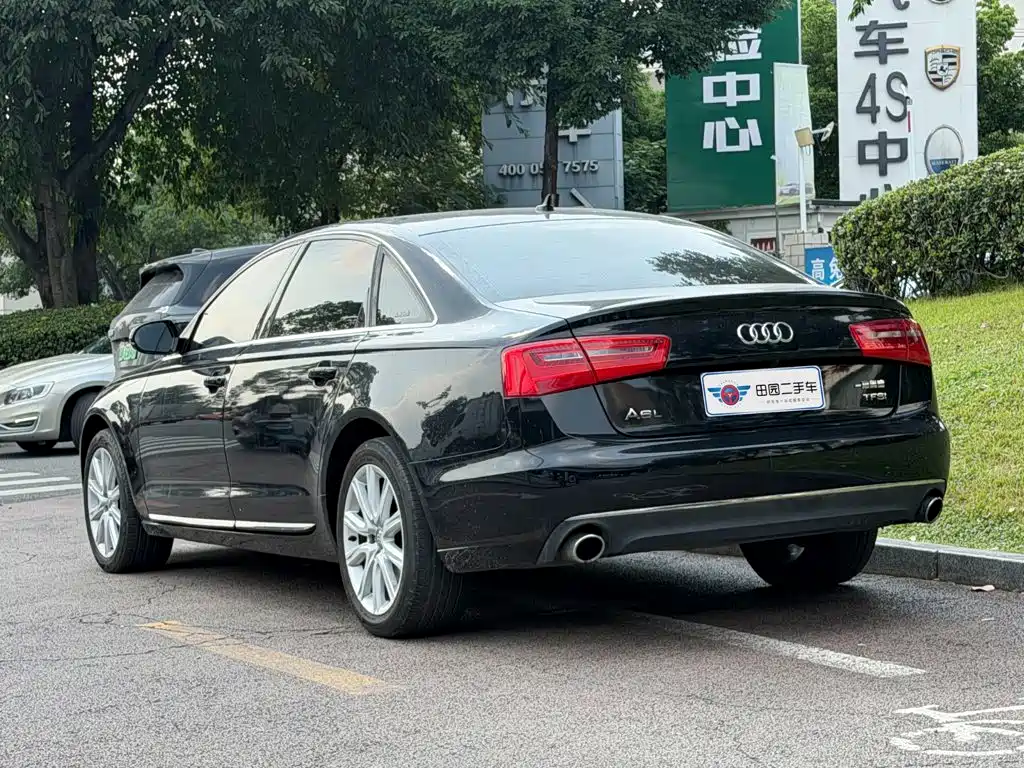 Фото 4 - Audi A6L