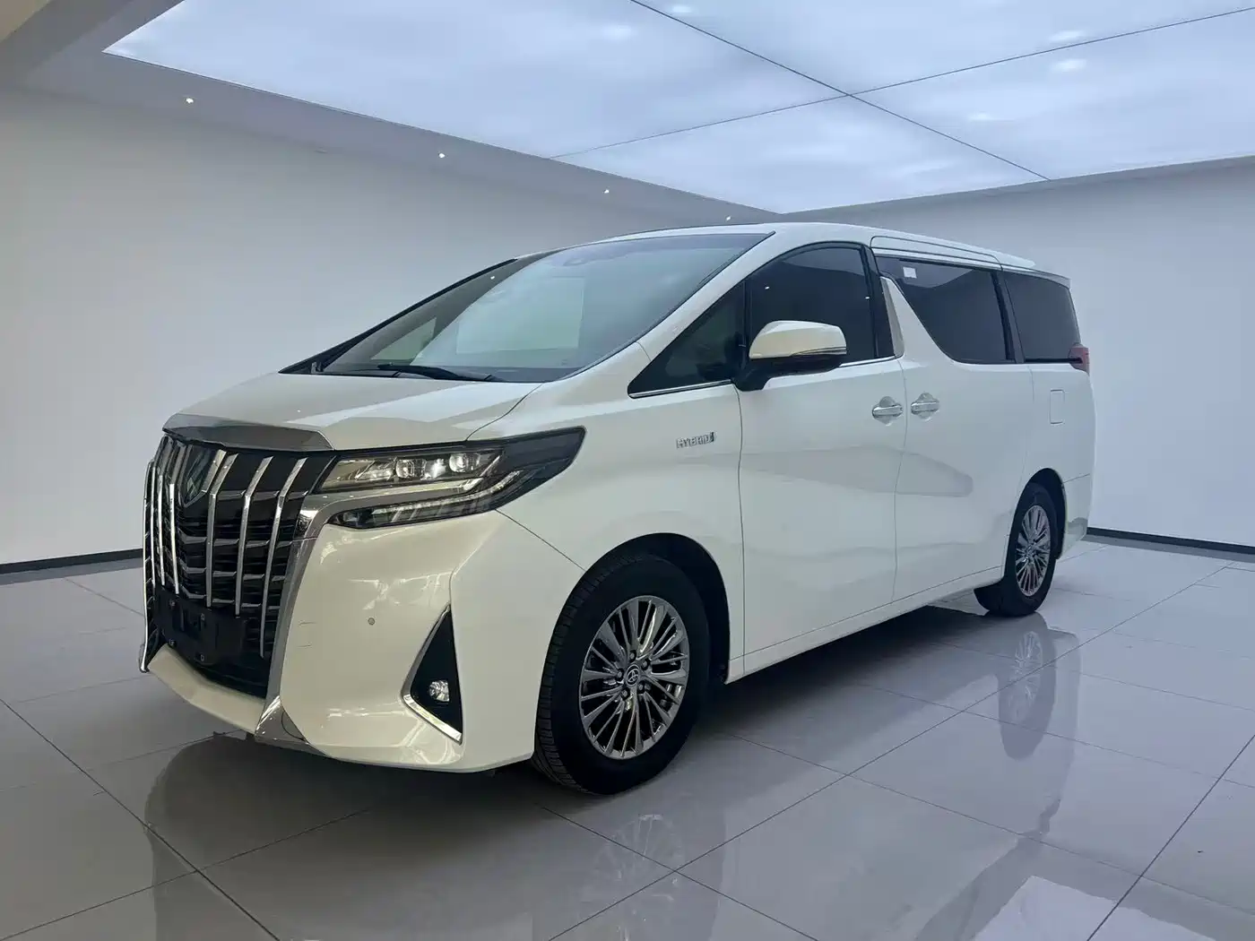 Toyota Alphard 2021 Hybrid 2.5L Premium