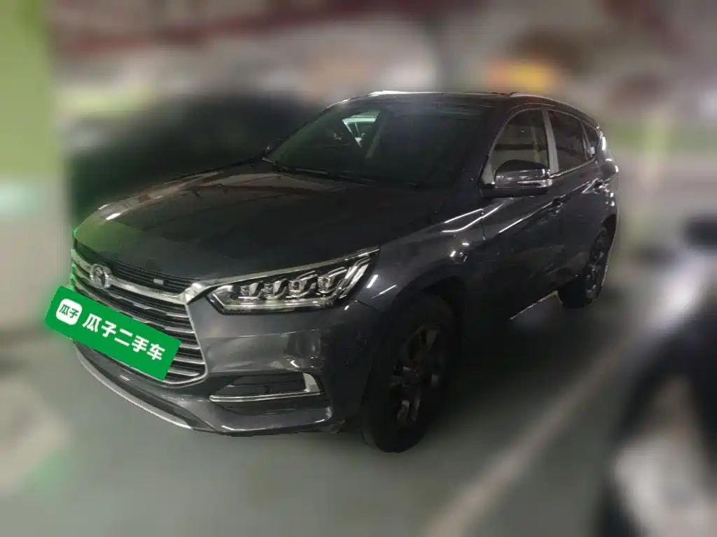 Фото 1 - BYD Song