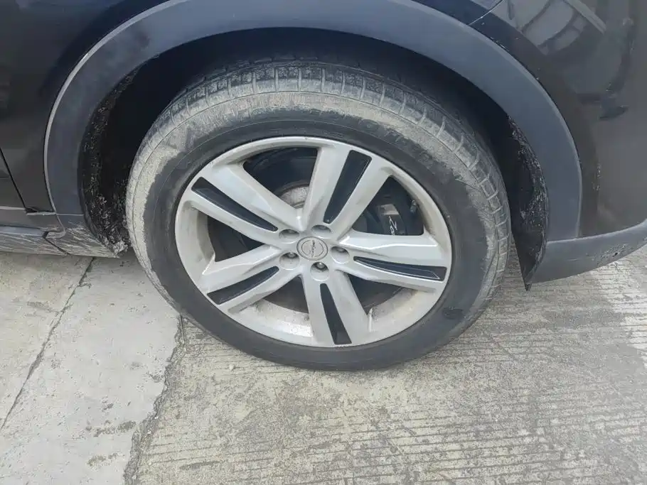 Zotye T800 2019 2018 2.0T Automatic Premium Smart Connection 7-seater