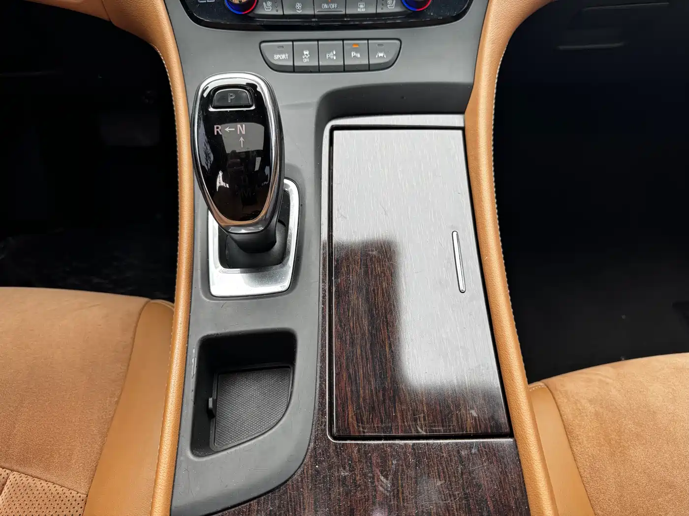 Buick LaCrosse 2016 Model 28T Luxury фото 8