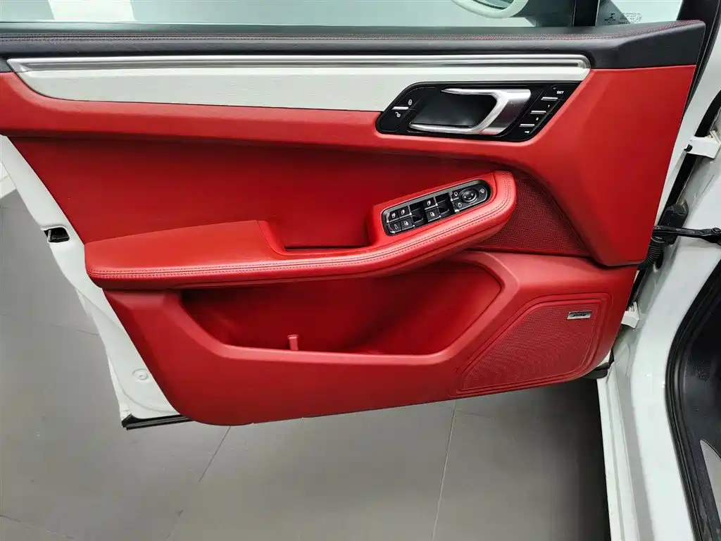 Porsche Macan 2014 2014 Macan S 3.0T