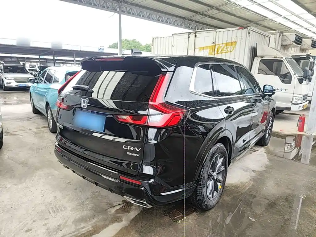 Фото 5 - Honda CR-V