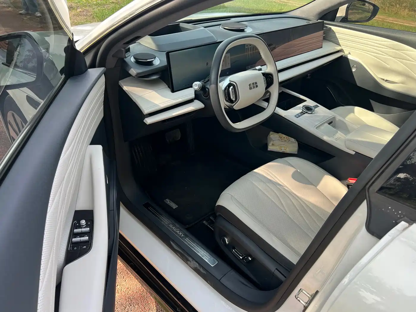 Geely Galaxy Galaxy E8 2024 2024 665km RWD Starship Voyager Edition