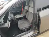 Фото 15 - Geely Galaxy Galaxy E8
