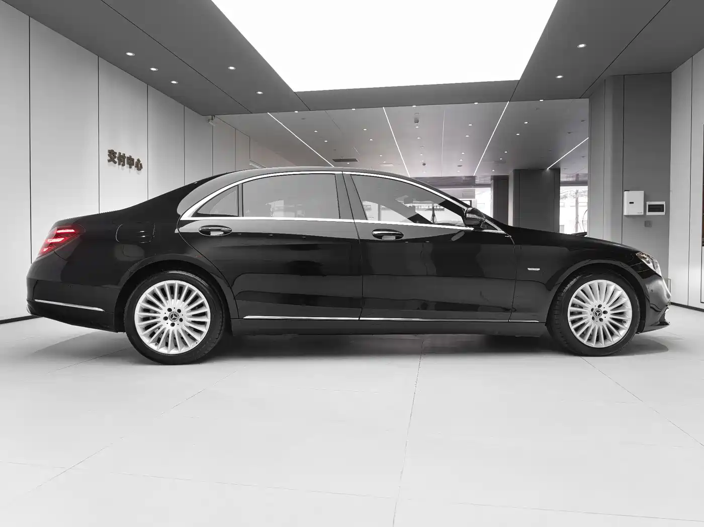 Mercedes-Benz S-Class 2020 S 350 L Business Edition Collector's Version фото 22