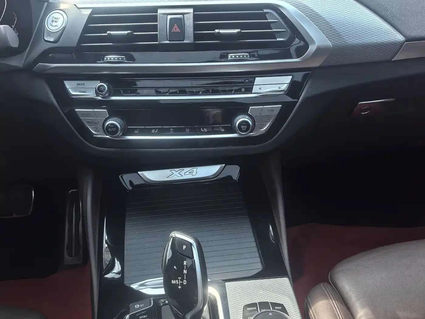 Фото 13 - BMW X4