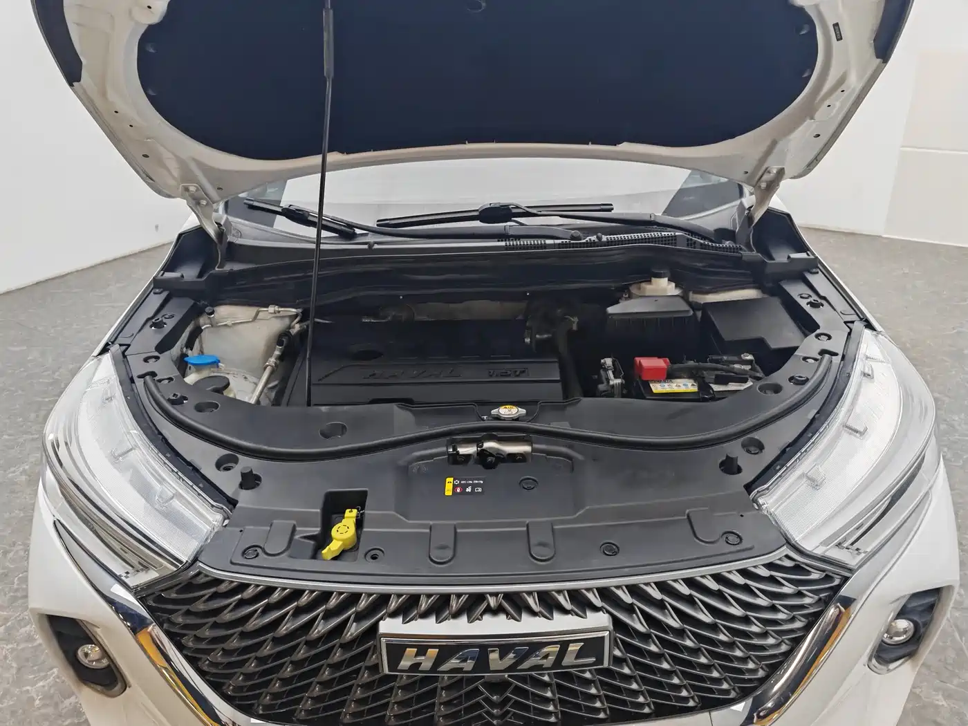 Haval M6 2021 PLUS 1.5T DCT Luxury Smart Connect фото 13