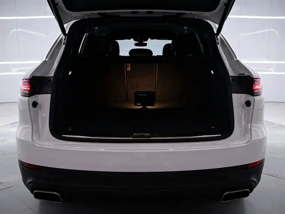 Porsche Cayenne New Energy 2020 Cayenne E-Hybrid 2.0T фото 15