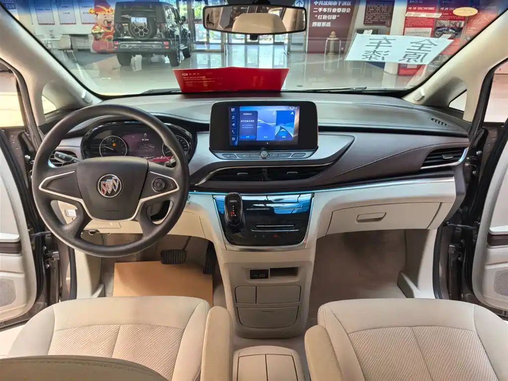 BUICK GL8