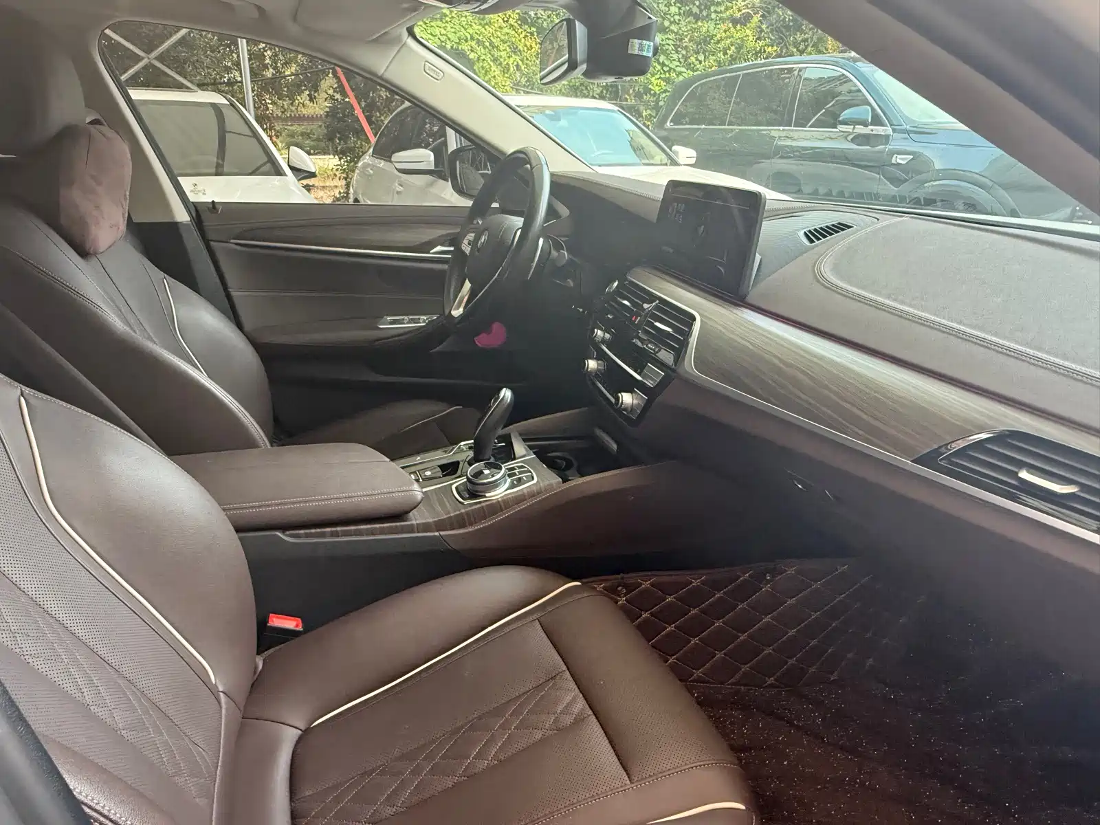 Photo 18 - BMW 5 Series
