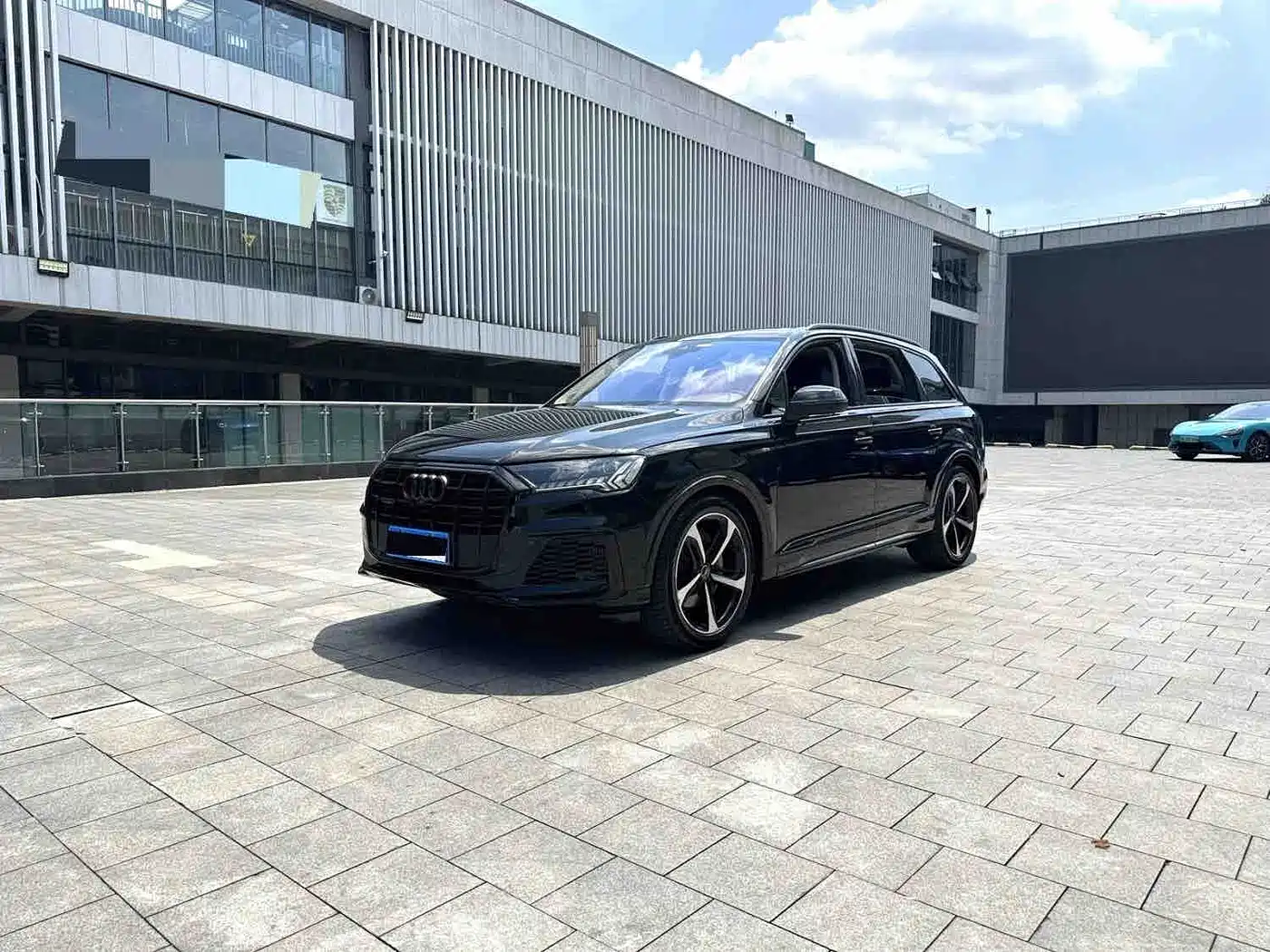 Audi Q7 2021 — пригон из Китая