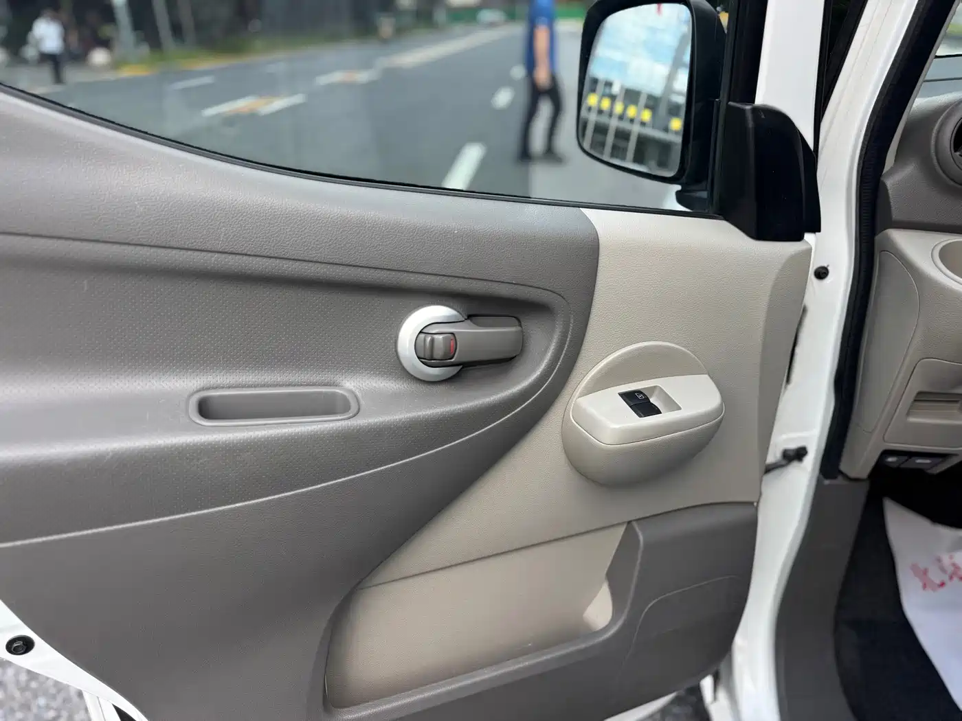 Nissan NV200 2017 2016 Facelift 1.6L CVT Luxury