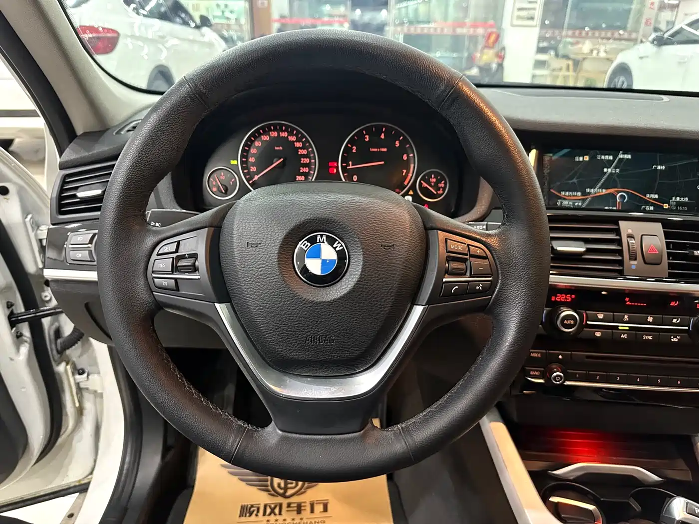 BMW X3 (Import) 2014 xDrive28i Leading Edition фото 6
