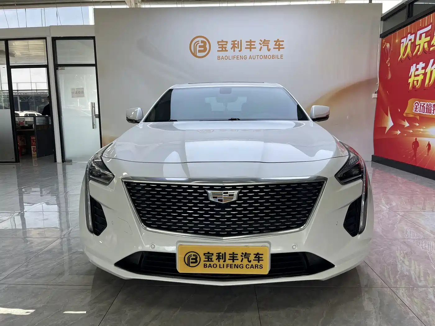 Photo 8 - Cadillac CT6